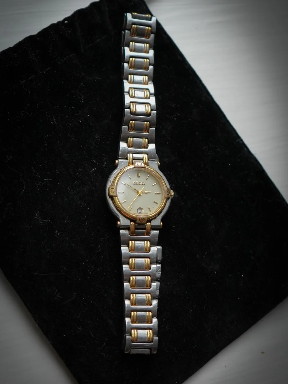 Gucci classic women